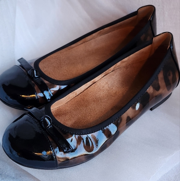 Vionic women's Amorie shoes - Picture 2 of 5